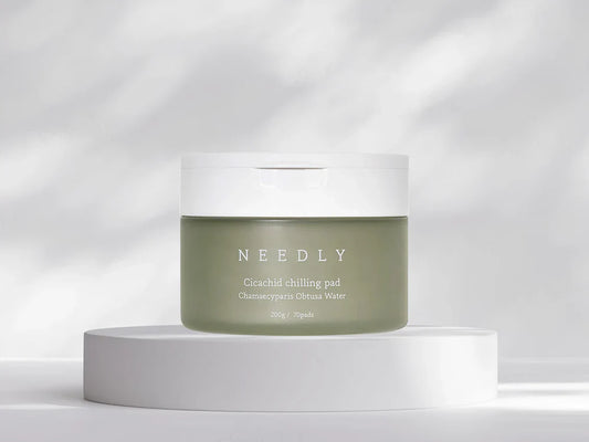 Needly Cicachid Chilling Facial Toner Pads ( 70 PADS )